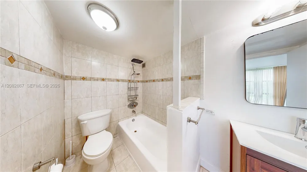 17011 Bay Rd #516 Sunny Isles Beach, FL 33160