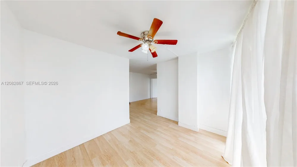 17011 Bay Rd #516 Sunny Isles Beach, FL 33160
