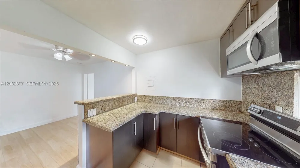 17011 Bay Rd #516 Sunny Isles Beach, FL 33160