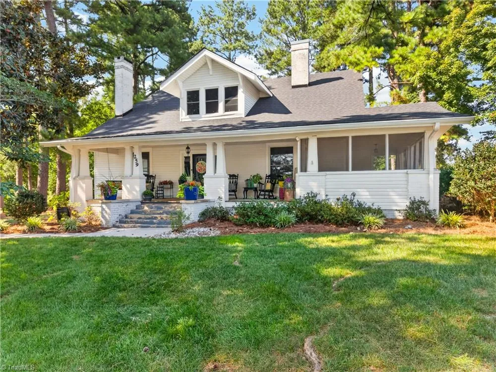 259 E Main Street Franklinville, NC 27248