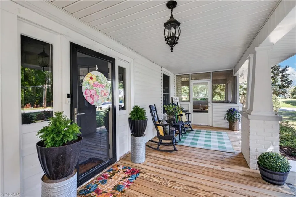 259 E Main Street Franklinville, NC 27248