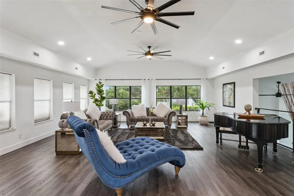 12634 VALENCIA DRIVE Clermont, FL 34711