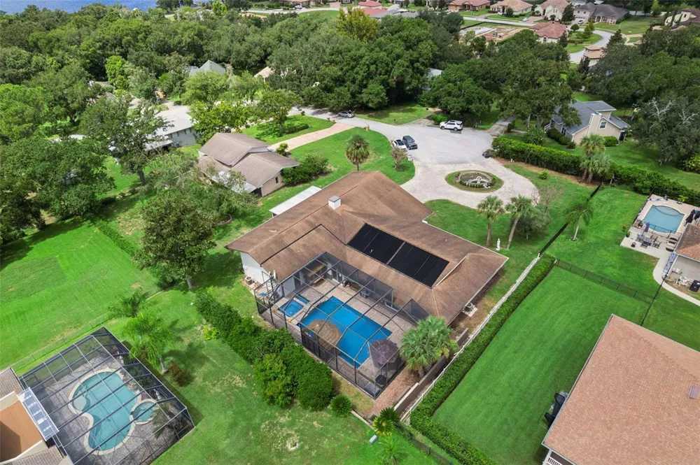 12634 VALENCIA DRIVE Clermont, FL 34711