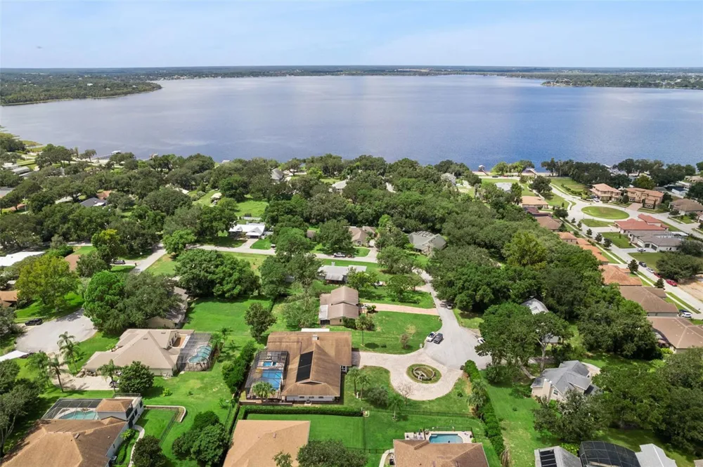 12634 VALENCIA DRIVE Clermont, FL 34711