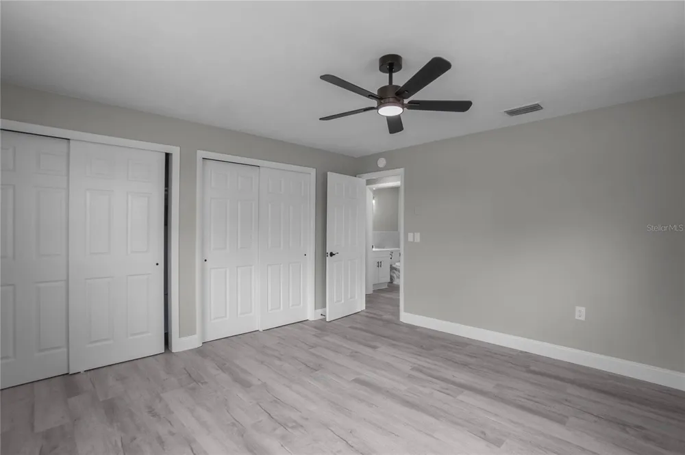 8 S OSCEOLA STREET Beverly Hills, FL 34465