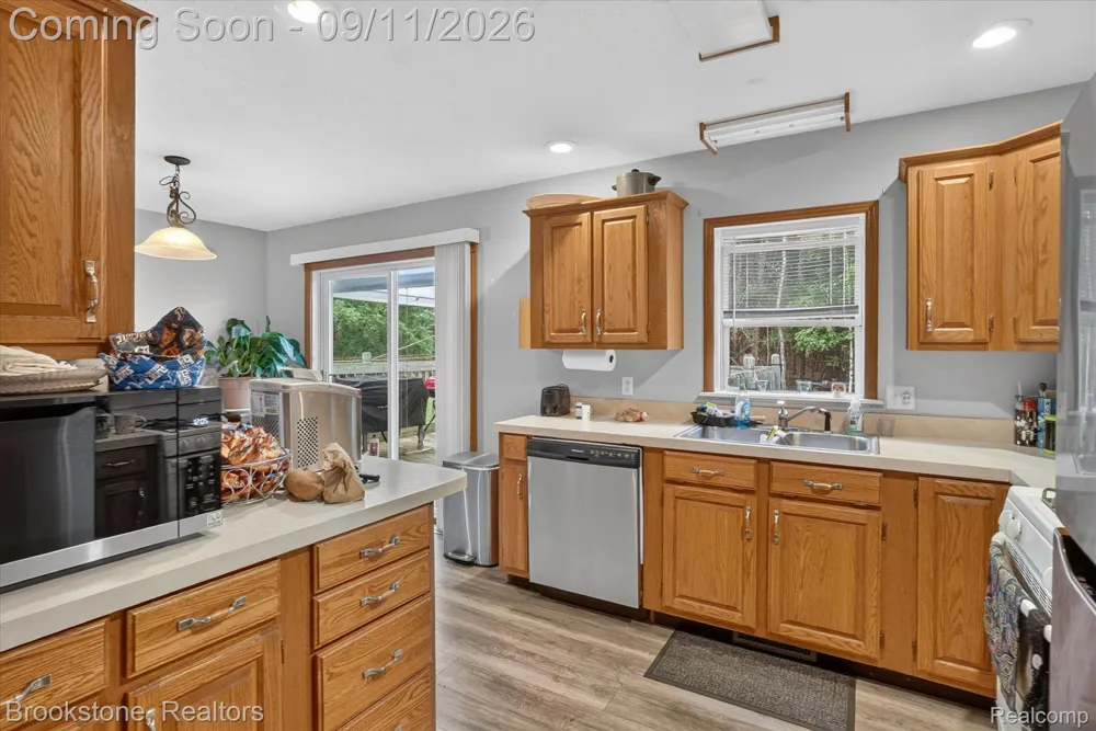 1812 S Steel Road Jonesfield Township, MI 48637
