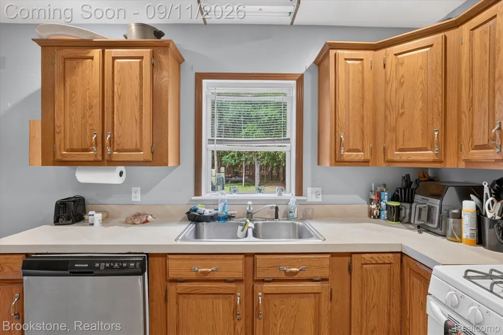 1812 S Steel Road Jonesfield Township, MI 48637