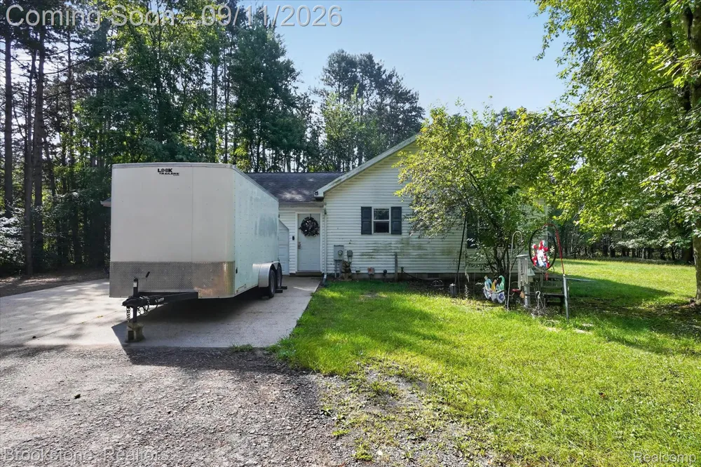 1812 S Steel Road Jonesfield Township, MI 48637