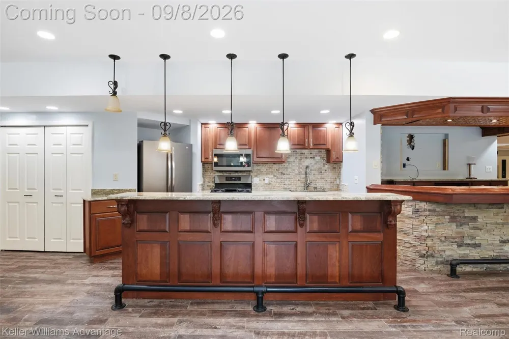 22101 Kettle Lake Road Lyon Charter Township, MI 48167