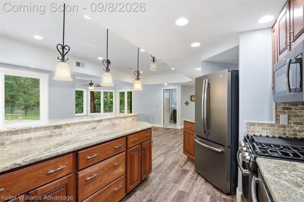 22101 Kettle Lake Road Lyon Charter Township, MI 48167