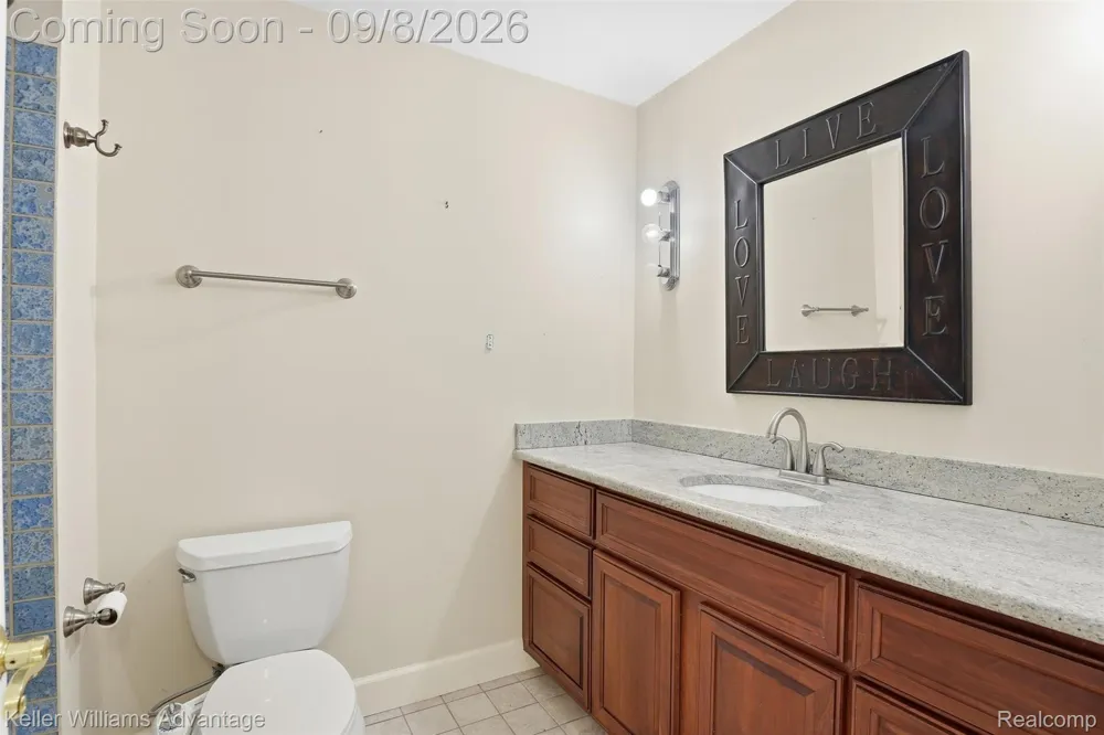 22101 Kettle Lake Road Lyon Charter Township, MI 48167