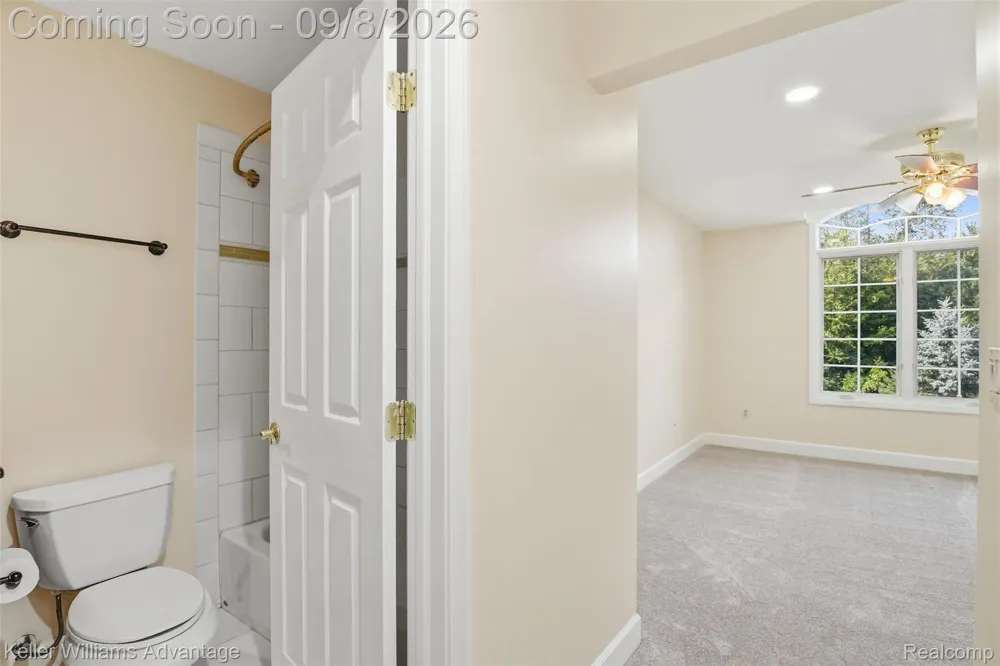 22101 Kettle Lake Road Lyon Charter Township, MI 48167