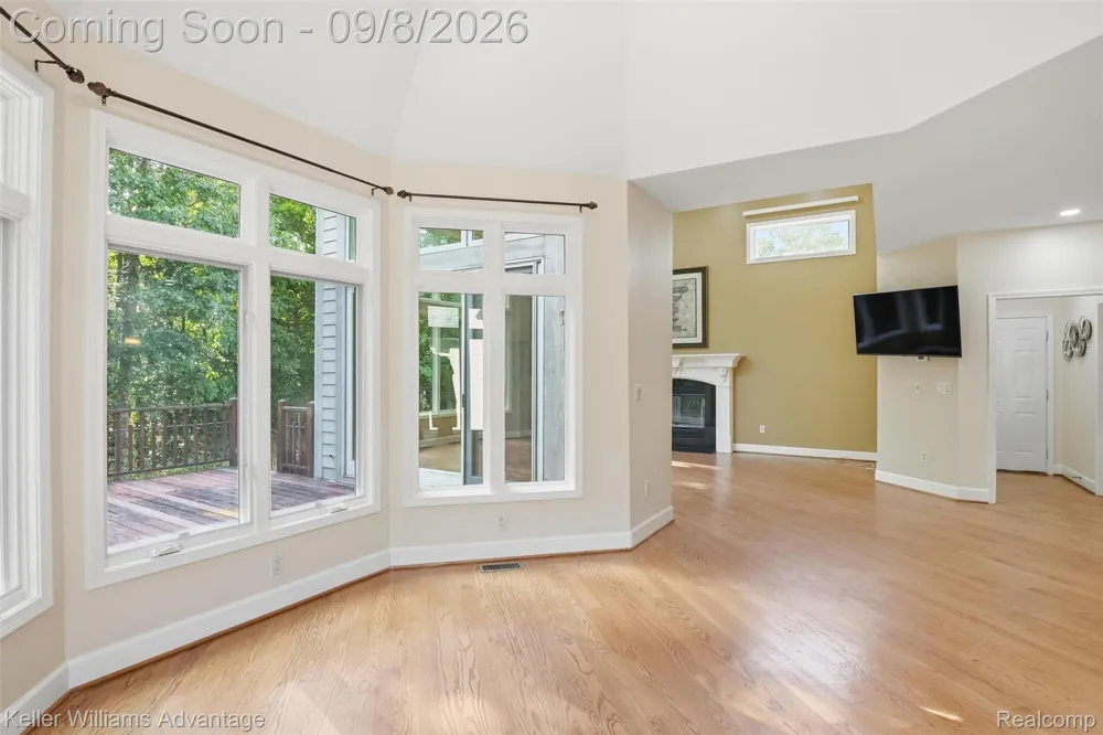 22101 Kettle Lake Road Lyon Charter Township, MI 48167