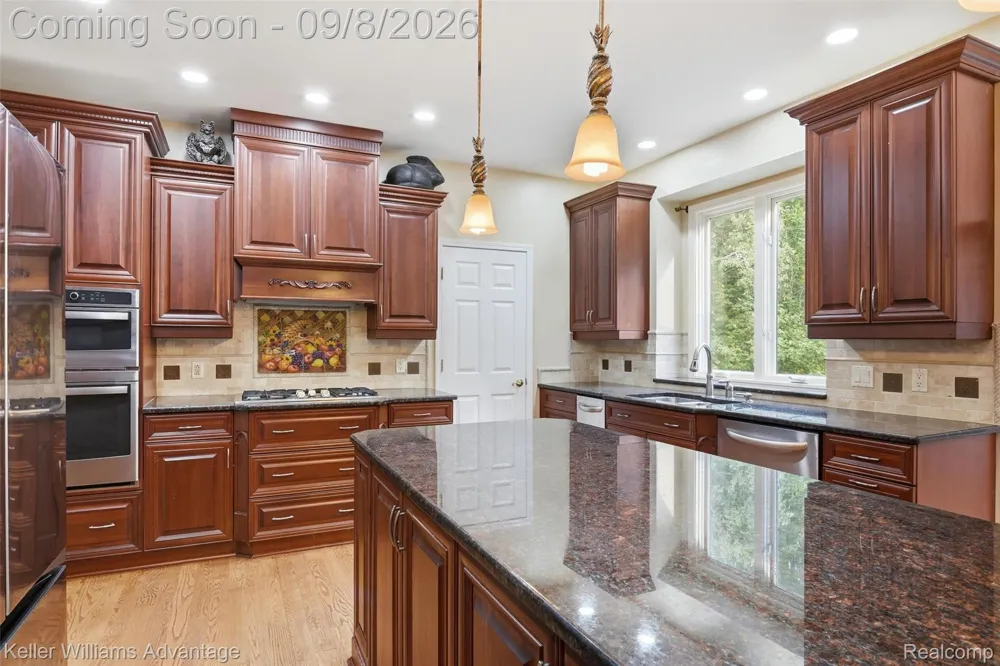 22101 Kettle Lake Road Lyon Charter Township, MI 48167