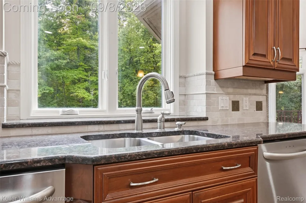 22101 Kettle Lake Road Lyon Charter Township, MI 48167
