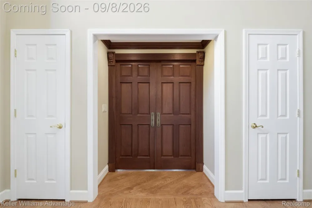 22101 Kettle Lake Road Lyon Charter Township, MI 48167