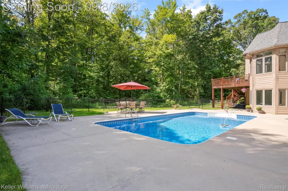 22101 Kettle Lake Road Lyon Charter Township, MI 48167