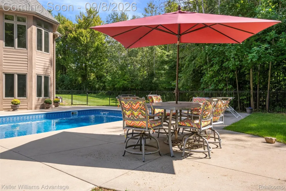 22101 Kettle Lake Road Lyon Charter Township, MI 48167