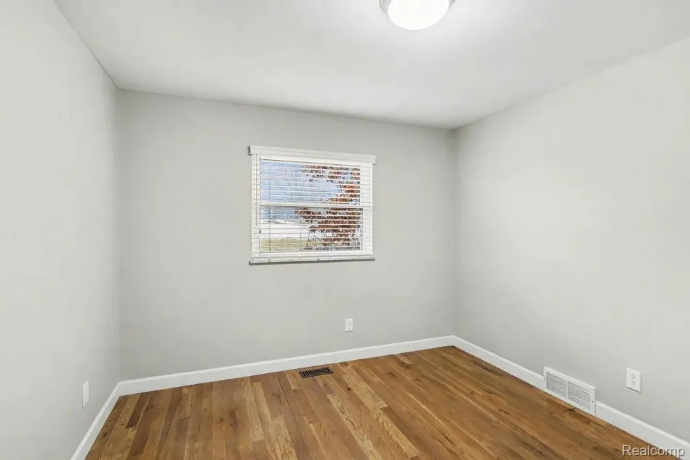 1575 Kellogg Road Genoa Township, MI 48114
