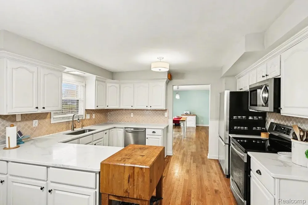 1575 Kellogg Road Genoa Township, MI 48114