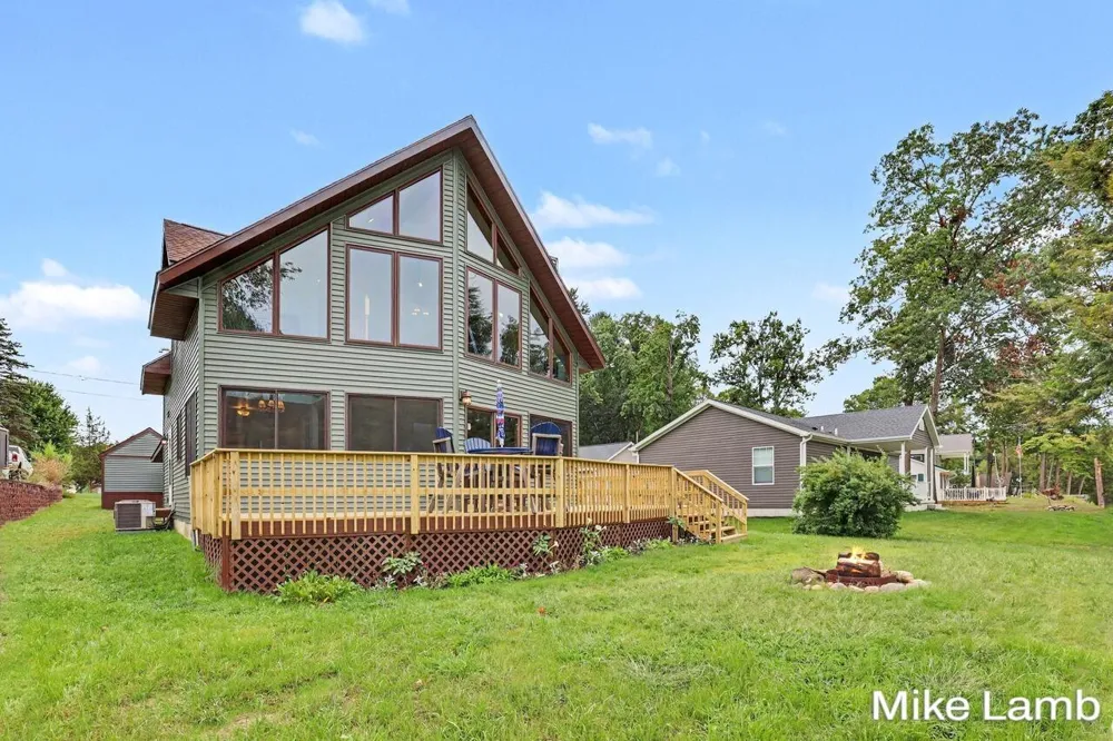 6159 E Dave Street Big Prairie Township, MI 49337