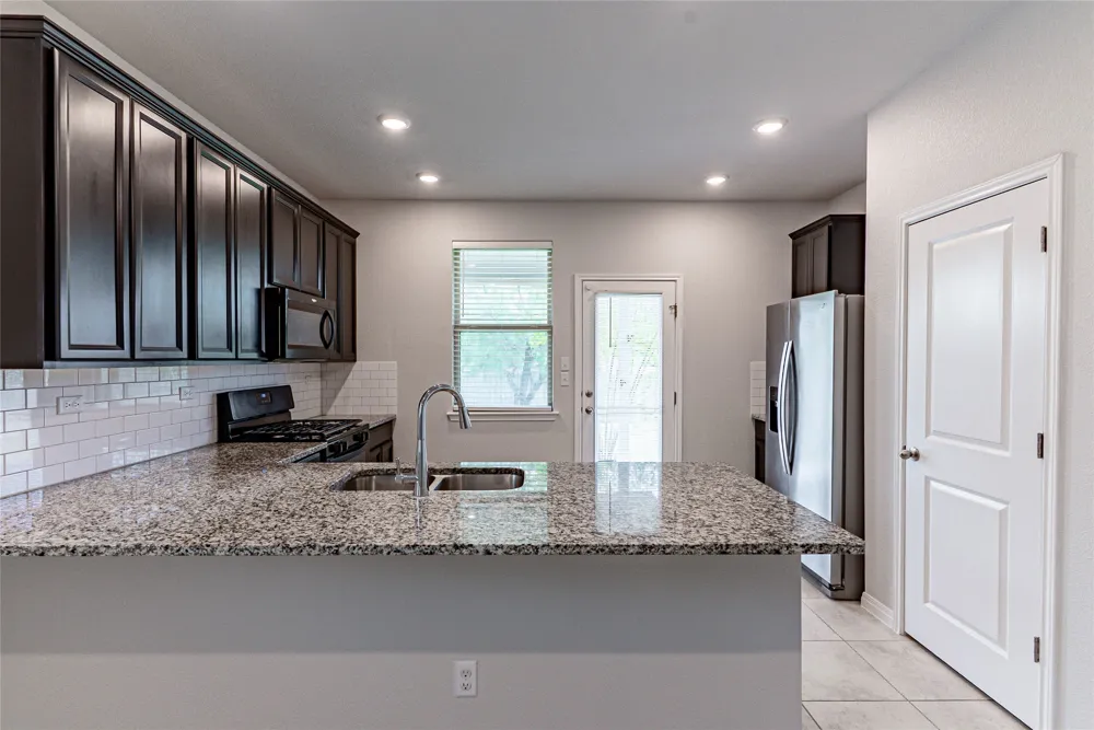 113 Mountain Valley Street Georgetown, TX 78628