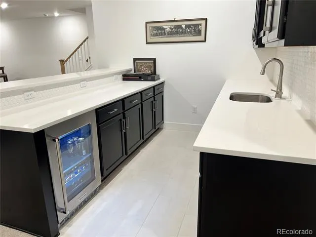 9438 Lake Breeze Drive Littleton, CO 80125