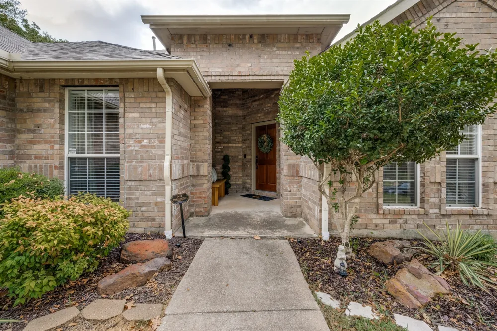 1308 Val Verde Court Denton, TX 76210