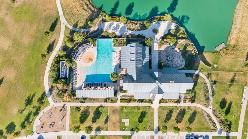 1825 Pelham Drive Aubrey, TX 76227