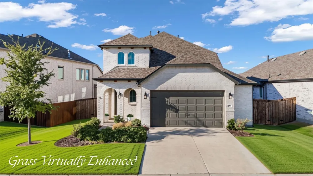 1825 Pelham Drive Aubrey, TX 76227