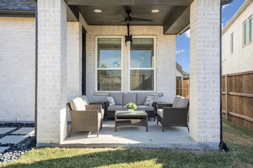 1825 Pelham Drive Aubrey, TX 76227