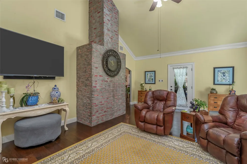 8602 Springwood Road Shreveport, LA 71129