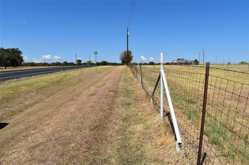 FM 4 Grandview, TX 76050