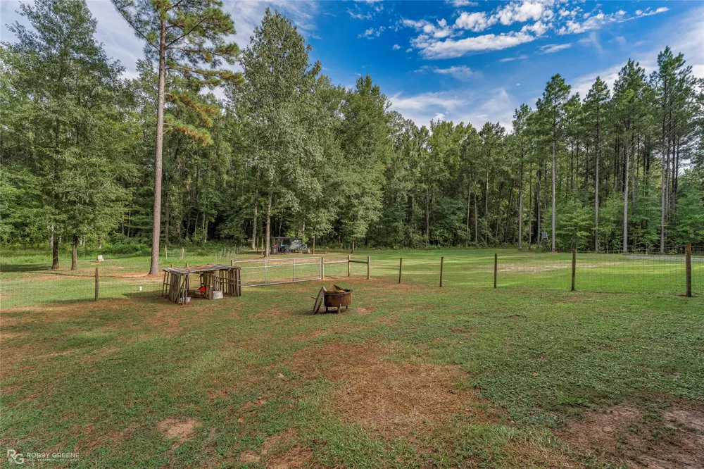 14546 Highway 157 Benton, LA 71006