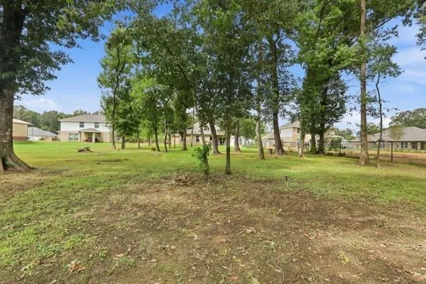 55 County Road 6615 Dayton, TX 77535