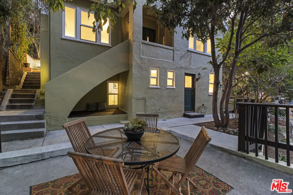 483 Museum Drive Los Angeles, CA 90065