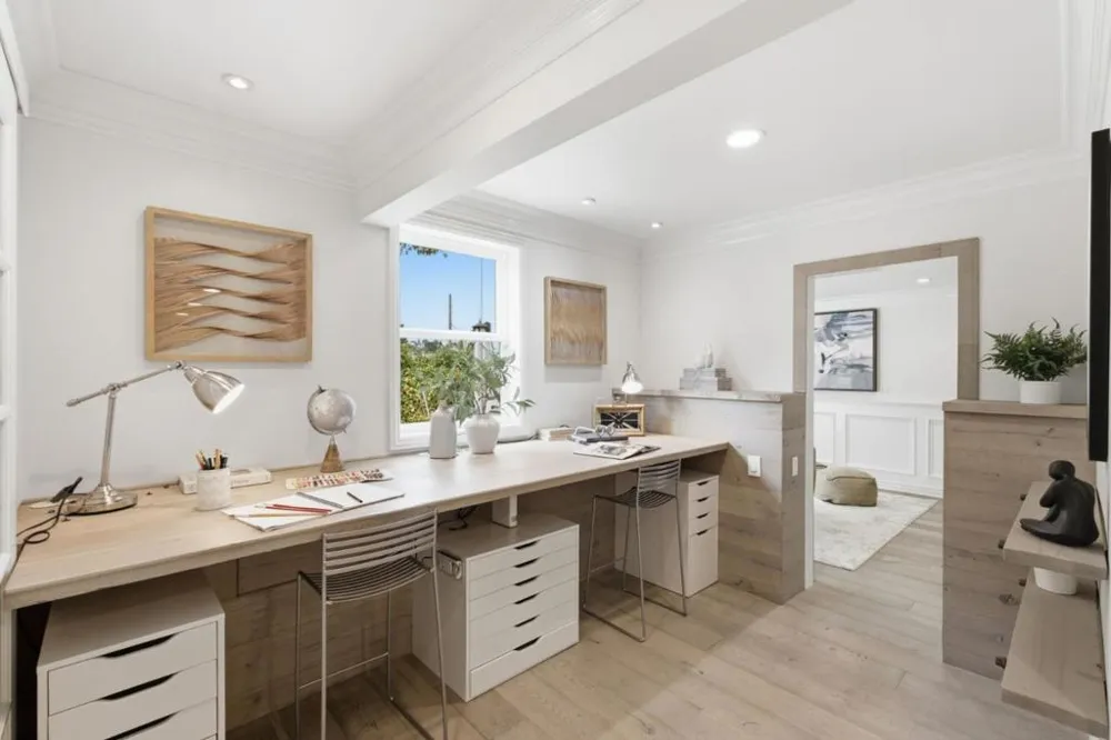 1817 Bayview Avenue Belmont, CA 94002