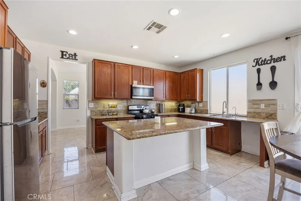 12532 Ninebark Moreno Valley, CA 92555