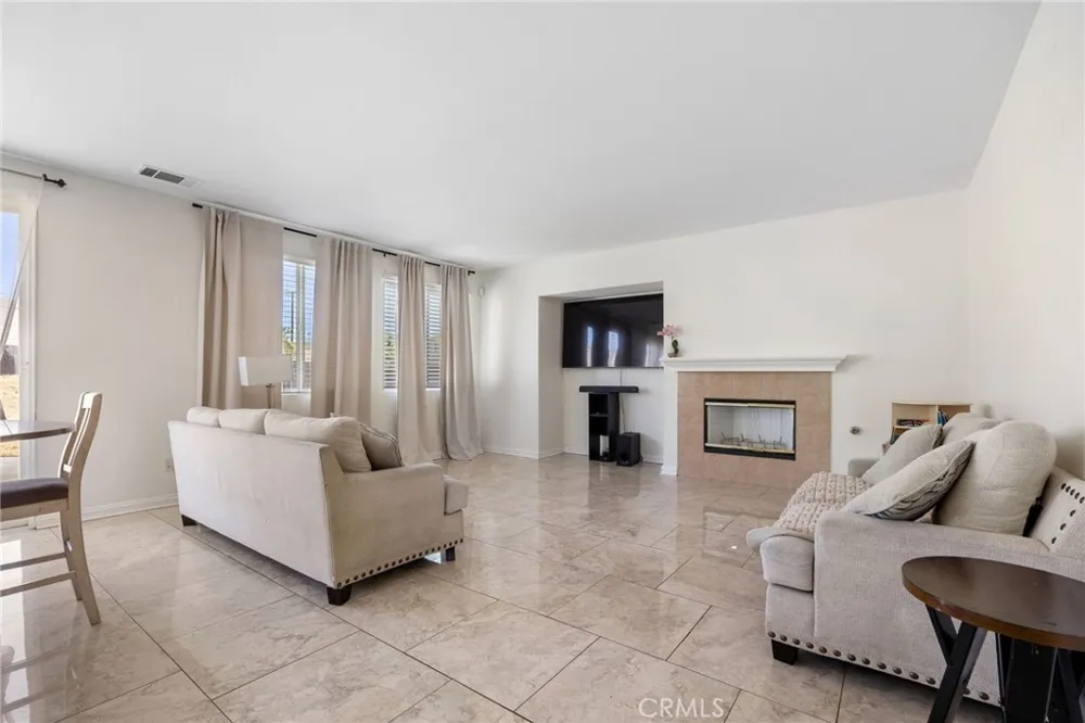12532 Ninebark Moreno Valley, CA 92555