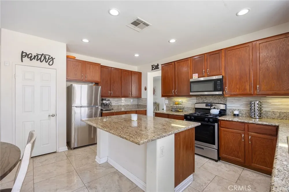 12532 Ninebark Moreno Valley, CA 92555