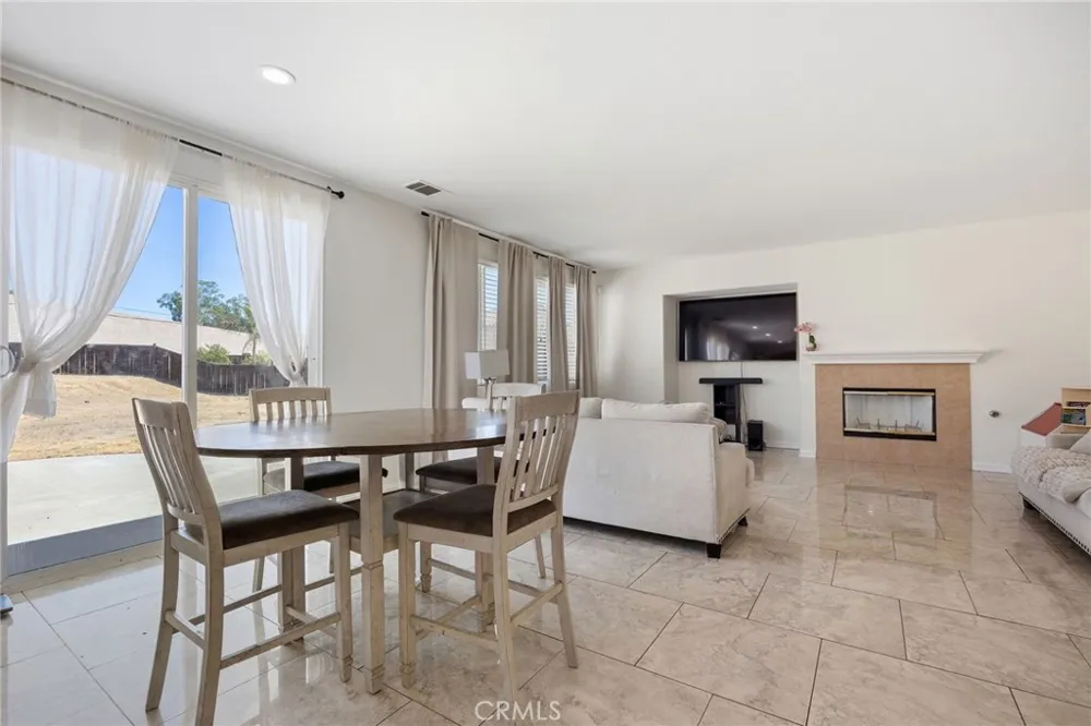 12532 Ninebark Moreno Valley, CA 92555