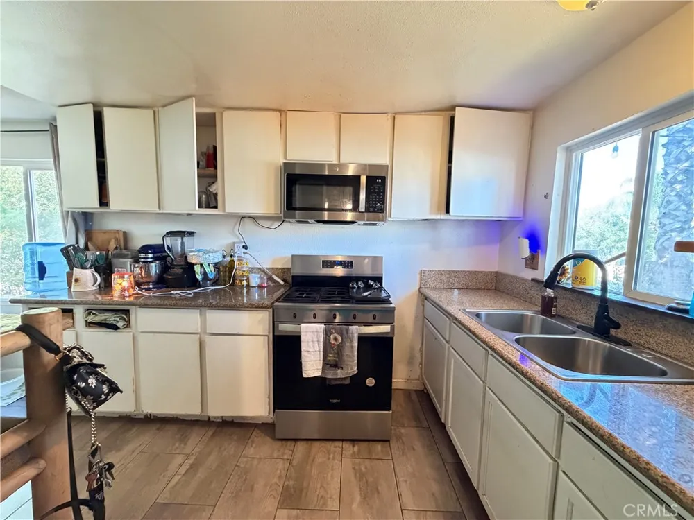 32845 Morrison Place Lake Elsinore, CA 92530