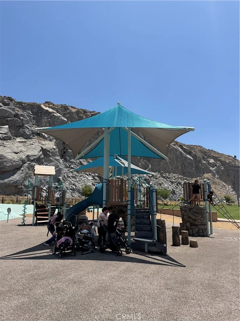 2755 Arches Court Jurupa Valley, CA 92509
