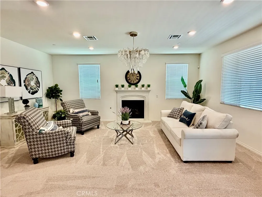 2755 Arches Court Jurupa Valley, CA 92509