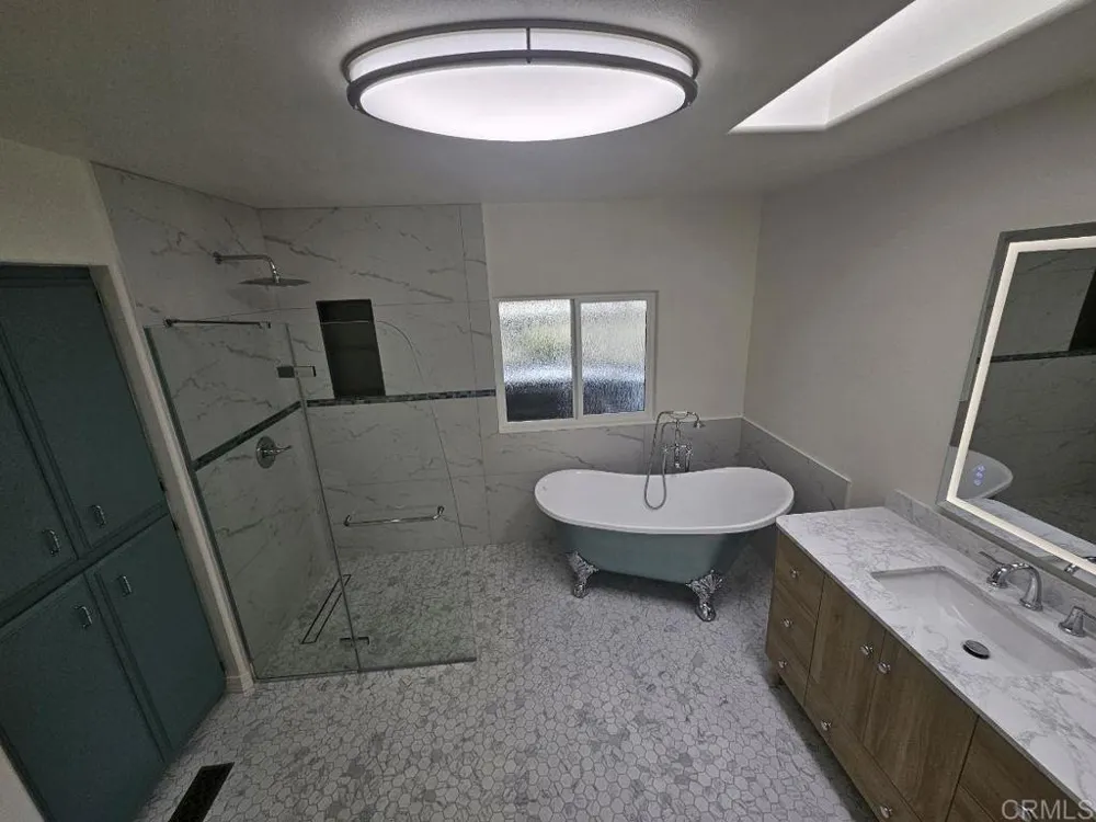 8975 Lawrence Welk Drive #326 Escondido, CA 92026