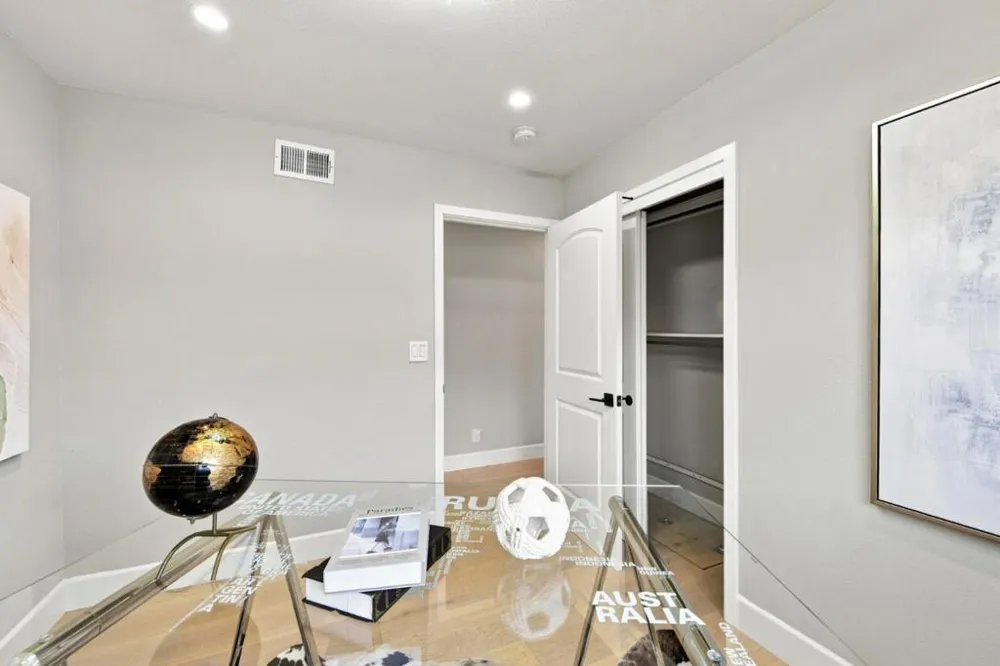 41717 Gifford Street Fremont, CA 94538