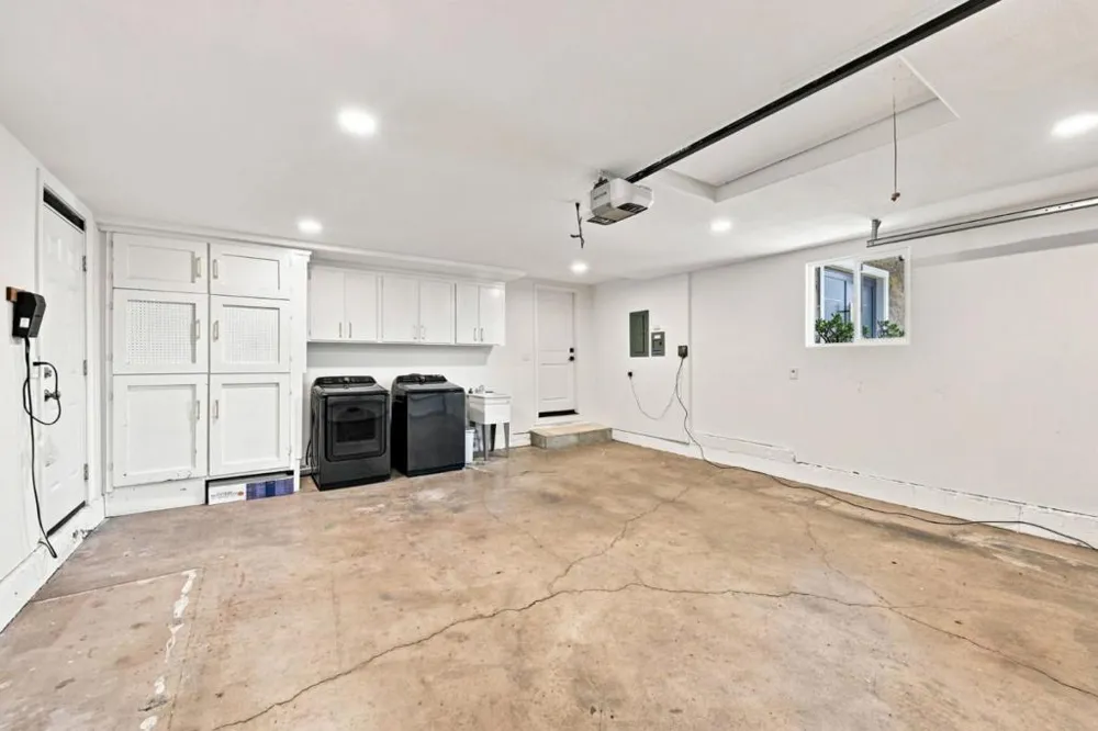 41717 Gifford Street Fremont, CA 94538