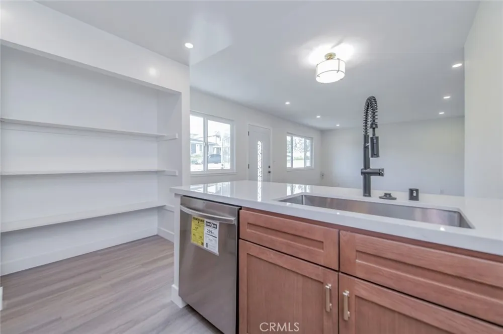 18130 Via Amorosa #1 Rowland Heights, CA 91748