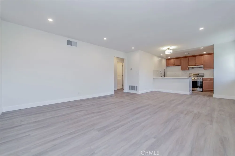 18130 Via Amorosa #1 Rowland Heights, CA 91748