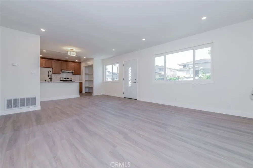 18130 Via Amorosa #1 Rowland Heights, CA 91748